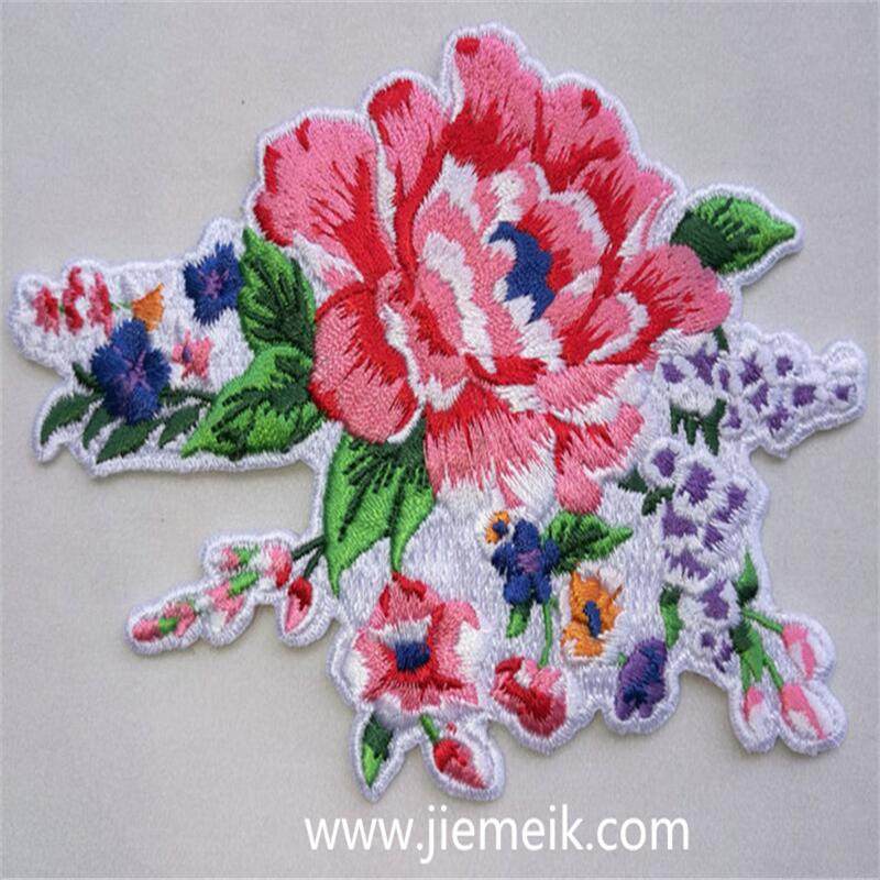 embroiodery patch heat cut edge-flowers